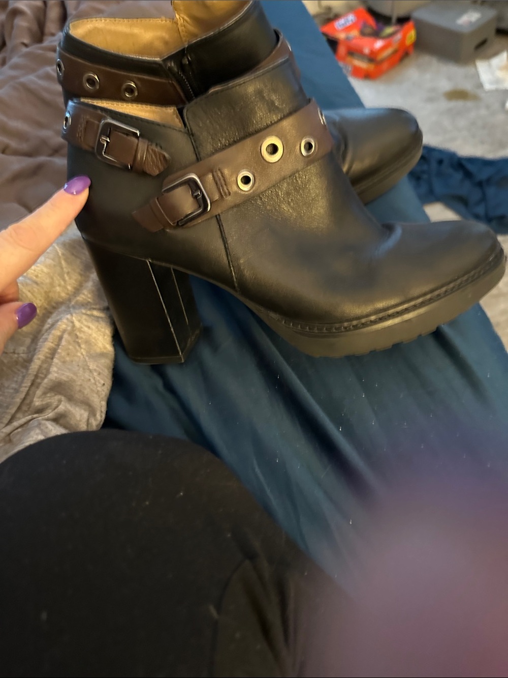Naturalizer Black Leather Heeled Ankle Boots with Brown Strap